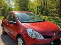 Gebraucht Renault Clio III 75 PS (55 kW) 2007 Rot Kleinwagen