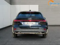 Gebraucht Audi A5 Sport 204 PS (150 kW) 2024 Mythosschwarz metallic Kombi