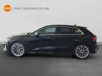 Gebraucht Audi RS3 Sportback Ambiente 400 PS (294 kW) 2022 Mythosschwarz metallic Kleinwagen