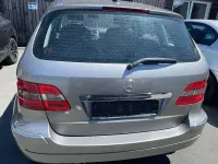 Gebraucht Mercedes B170 116 PS (85 kW) 2005 Silber Van / Kleinbus
