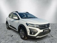 Gebraucht Dacia Sandero Comfort 101 PS (74 kW) 2022 Andere farbe Kleinwagen