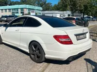 Gebraucht Mercedes C180 AMG 156 PS (114 kW) 2011 Weiß Coupé