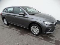 Neu Skoda Scala Drive 116 PS (85 kW) 2026 Grau Kleinwagen