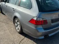 Gebraucht BMW 530 218 PS (160 kW) 2004 Silber Kombi