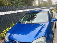 Gebraucht VW Golf V 75 PS (55 kW) 2004 Blau Kleinwagen