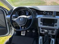 Gebraucht VW Passat Comfortline 150 PS (110 kW) 2015 Weiß Limousine