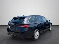 Gebraucht Skoda Octavia Selection 150 PS (110 kW) 2025 Blackmagic perleffekt Kombi