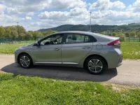 Gebraucht Hyundai Ioniq Trend 141 PS (103 kW) 2020 Grau Kleinwagen