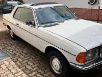 Gebraucht Mercedes 230 136 PS (100 kW) 1981 Weiß Coupé