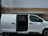 Gebraucht Peugeot Expert Premium 177 PS (130 kW) 2019 Weiß Van