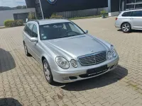 Gebraucht Mercedes E220 Classic 150 PS (110 kW) 2004 Silber Kombi