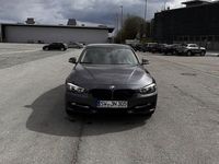 Gebraucht BMW 320 Sport Line 184 PS (135 kW) 2012 Grau Limousine