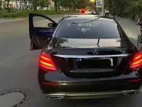 Gebraucht Mercedes E220 194 PS (142 kW) 2016 Schwarz Limousine