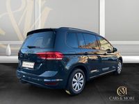 Gebraucht VW Touran 122 PS (89 kW) 2024 Grau Van / Kleinbus