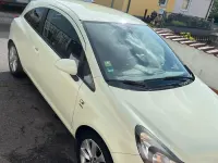 Gebraucht Opel Corsa 101 PS (74 kW) 2013 Gelb Kleinwagen