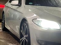 Gebraucht BMW 520 184 PS (135 kW) 2010 Silber Limousine