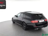 Gebraucht Mercedes E300 AMG 320 PS (235 kW) 2022 Schwarz Limousine