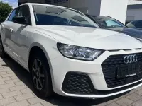 Gebraucht Audi A1 Sportback Basis 95 PS (69 kW) 2019 Cortinaweiss Kleinwagen