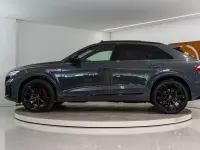 Neu Audi Q8 Competition 489 PS (359 kW) 2026 Grau SUV