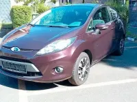 Gebraucht Ford Fiesta 82 PS (60 kW) 2009 Rot Limousine