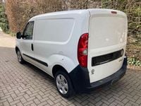 Gebraucht Fiat Doblò 90 PS (66 kW) 2011 Weiß Van / Kleinbus