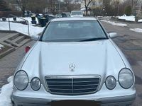 Gebraucht Mercedes E200 116 PS (85 kW) 2000 Silber Limousine