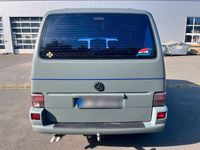 gebraucht VW T4 2.5 TDI 151 ps. TÜV 05.25 283250 km.