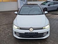 Gebraucht VW Golf Edition 150 PS (110 kW) 2025 Weiß Limousine