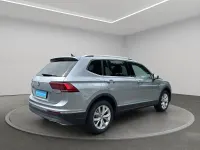 Gebraucht VW Tiguan Allspace Highline 150 PS (110 kW) 2019 Pyritsilber metallic SUV