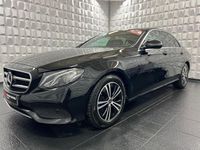 Gebraucht Mercedes E220 Avantgarde 194 PS (142 kW) 2020 Schwarz Limousine