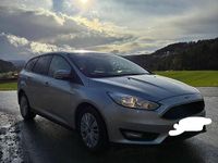 Gebraucht Ford Focus 125 PS (91 kW) 2017 Silber Kombi