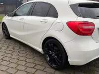Gebraucht Mercedes A200 156 PS (114 kW) 2013 Weiß Kleinwagen