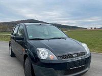 Gebraucht Ford Fiesta 70 PS (51 kW) 2006 Blau Kleinwagen