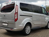 Gebraucht Ford Tourneo 131 PS (96 kW) 2021 Andere Van / Kleinbus