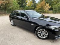 Gebraucht BMW 518 150 PS (110 kW) 2016 Schwarz Kombi