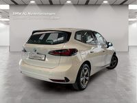 Gebraucht BMW 220 Active Tourer 156 PS (114 kW) 2025 Weiß Van / Kleinbus