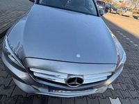Gebraucht Mercedes C200 Avantgarde 136 PS (100 kW) 2016 Kombi
