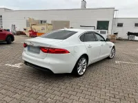 Gebraucht Jaguar XF 180 PS (132 kW) 2018 Weiß Limousine