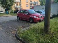 Gebraucht Mercedes B200 136 PS (100 kW) 2008 Rot Van / Kleinbus