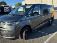 Second-hand VW Multivan Life 204 CP (150 kW) 2023 Gri Monovolum