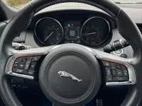 Begagnad Jaguar E-Pace R-Dynamic 179 HK (131 kW) 2018 Vit SUV
