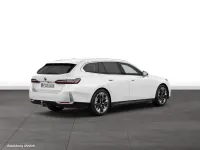 Gebraucht BMW 520 197 PS (144 kW) 2026 Weiß Kombi