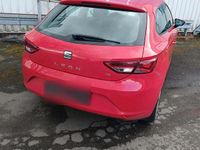Gebraucht Seat Leon 122 PS (89 kW) 2015 Rot Limousine