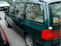 Gebraucht VW Sharan 131 PS (96 kW) 2004 Schwarz Van / Kleinbus