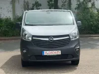 Gebraucht Opel Vivaro 120 PS (88 kW) 2017 Weiß Van / Kleinbus
