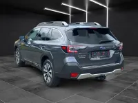 Gebraucht Subaru Outback Platinum 169 PS (124 kW) 2024 Magnetite gray (m) Kombi
