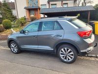 Gebraucht VW T-Roc Style 150 PS (110 kW) 2020 Grau SUV