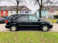 Gebraucht Chrysler Voyager 147 PS (108 kW) 2005 Schwarz Van / Kleinbus