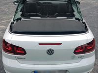 Używany VW Golf Exclusive 160 KM (117 kW) 2011 Biały Kabriolet