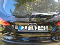 Usata Ford Focus Trend 120 CV (88 kW) 2018 Nero Berlina